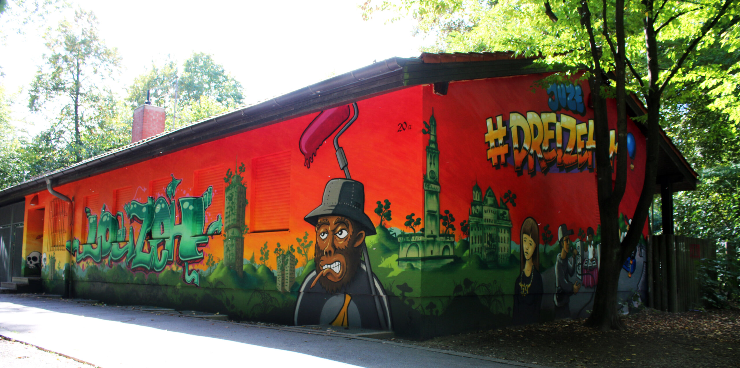mural juze dreizehn monkey graffiti landscape jungle ruins louzeh lou zeh